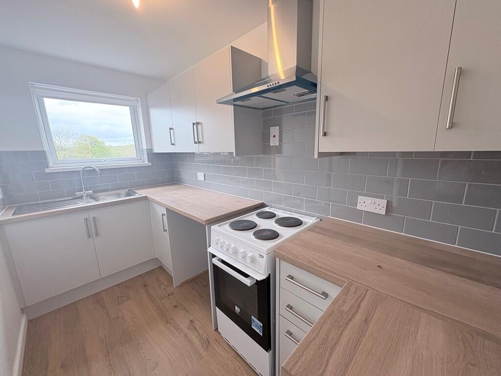 2 bed Apartment for rent in . From Atwell Martin - Chippenham