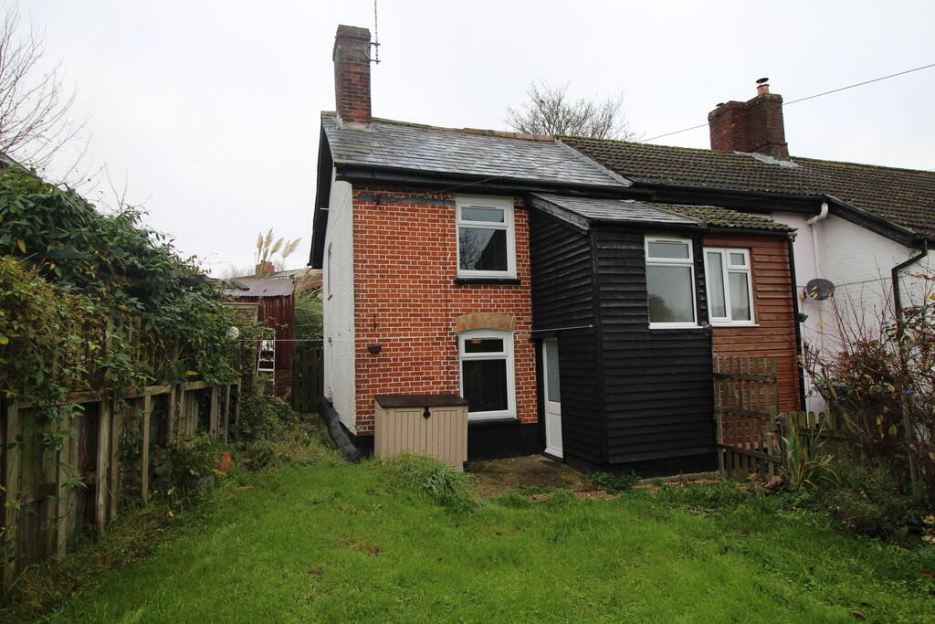 2 bed End of Terrace for rent in Pewsey. From Atwell Martin - Chippenham