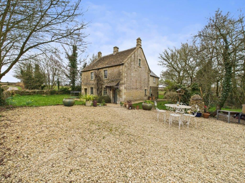 5 bed Cottage for rent in Chippenham. From Atwell Martin - Chippenham