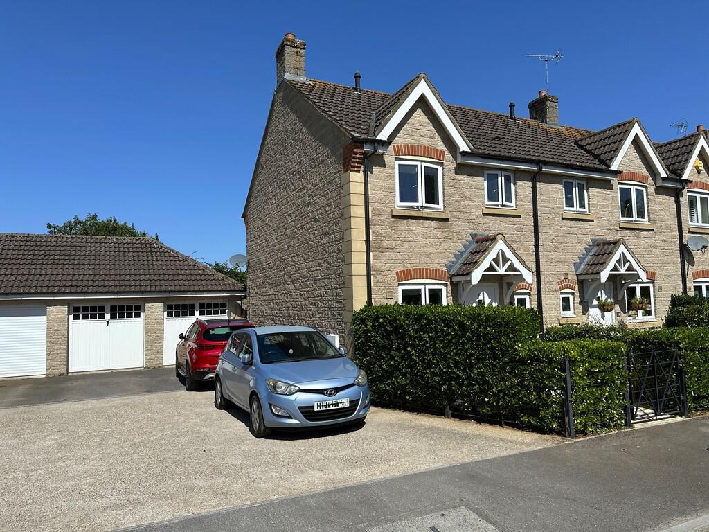 3 bed End of Terrace for rent in Hullavington. From Atwell Martin - Chippenham