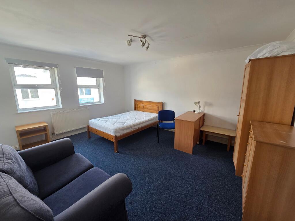 4 bed Studio for rent in Plymouth. From Atwell Martin - Plymouth