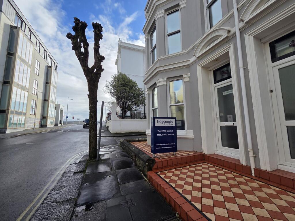 1 bed 1st Floor Flat for rent in Plymouth. From Atwell Martin - Plymouth