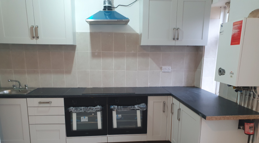 6 bed House of Multiple Occupation for rent in Dudley. From Property Investor - Wolverhampton