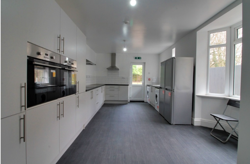 6 bed Semi-Detached House for rent in Birmingham. From Property Investor - Wolverhampton