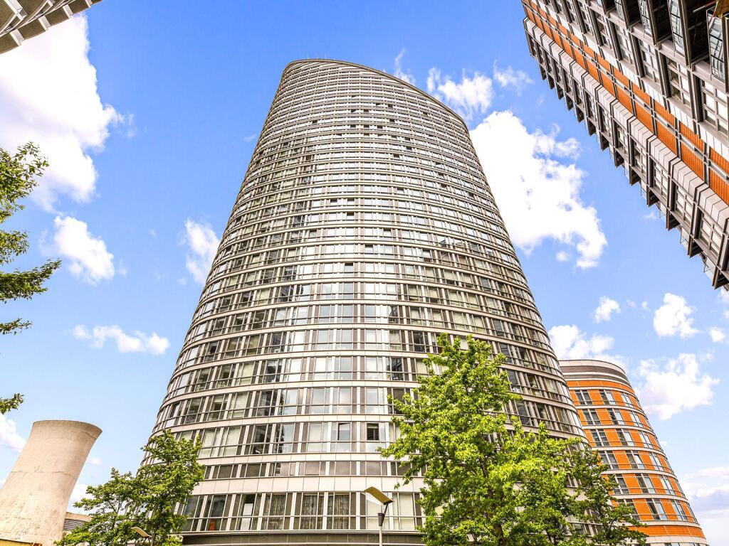 0 bed Studio for rent in Poplar. From Residential Links - London 0 bed Studio for rent in Poplar. From Residential Links - London