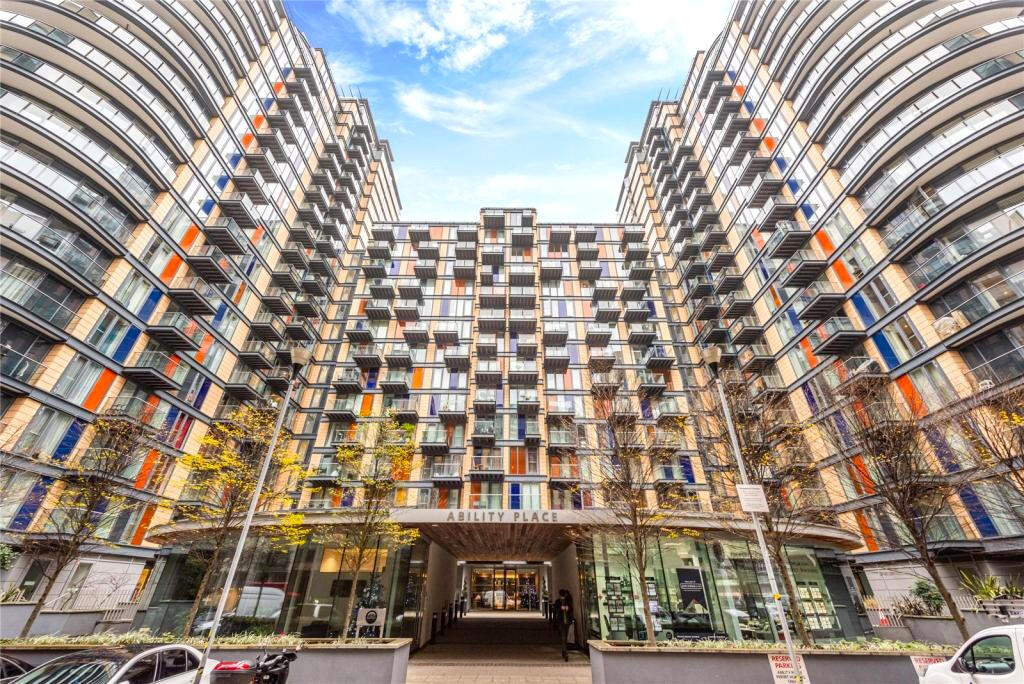 2 bed Apartment for rent in Poplar. From Residential Links - London