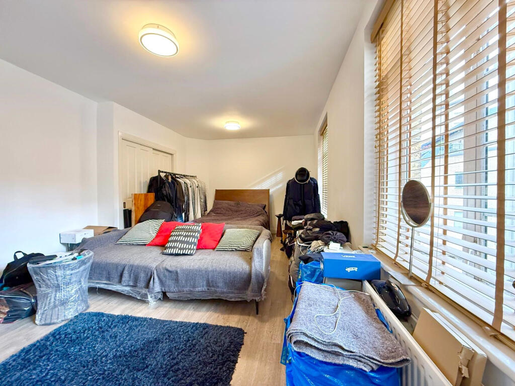 4 bed Apartment for rent in Paddington. From Residential Links - London