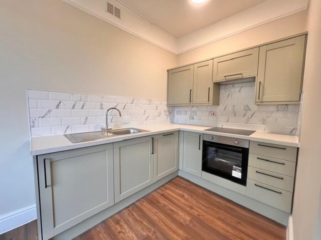 1 bed Apartment for rent in Shillingford Abbot. From Atwell Martin - Swindon