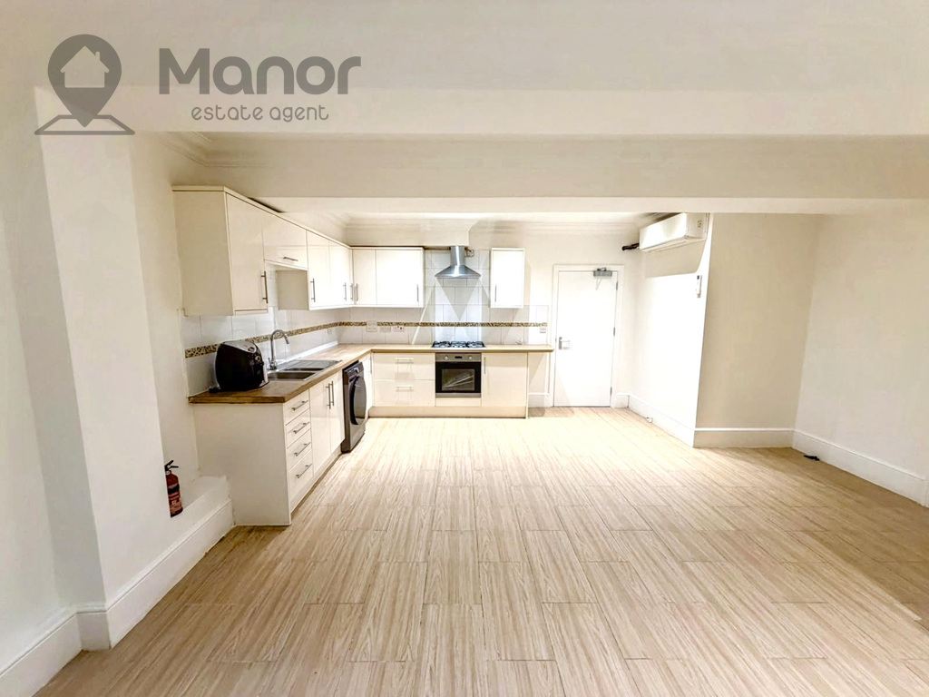3 bed Apartment for rent in London. From Manor Estate Agent 3 bed Apartment for rent in London. From Manor Estate Agent