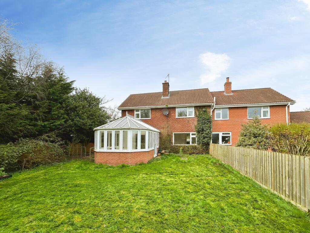 3 bed Semi Detached for rent in East Keal. From Belvoir - Boston