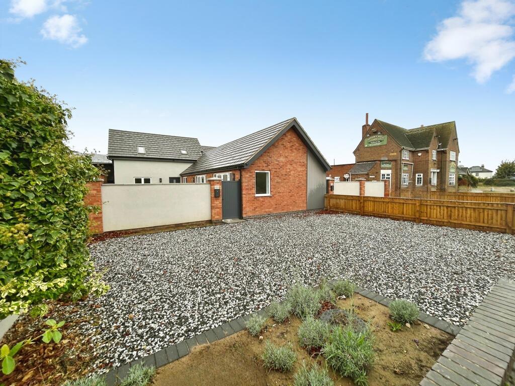3 bed Semi-detached bungalow for rent in Boston. From Belvoir - Boston 3 bed Semi-detached bungalow for rent in Boston. From Belvoir - Boston