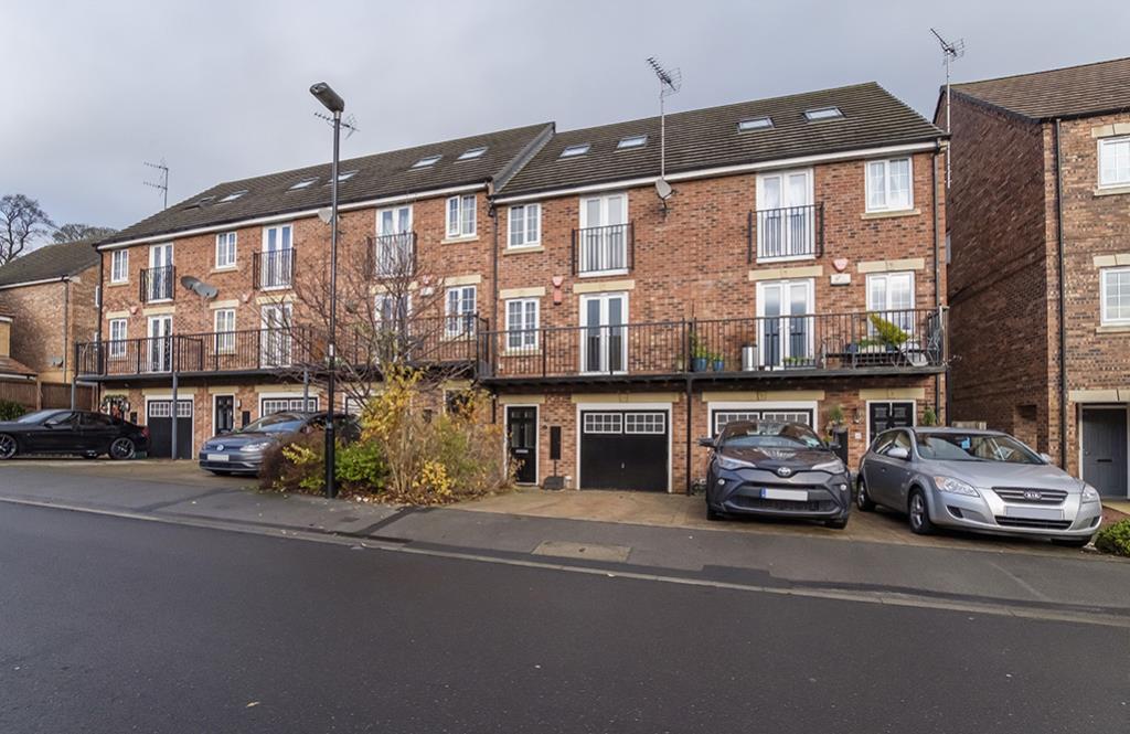 5 bed Town House for rent in Bishopthorpe. From Anderton McClements - York 5 bed Town House for rent in Bishopthorpe. From Anderton McClements - York