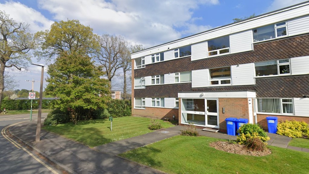 2 bed flat for rent in Solihull. From Homes2Rent
