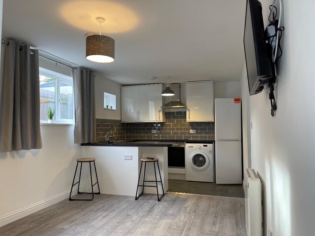 1 bed Apartment for rent in Amesbury. From Avon Lettings - Salisbury