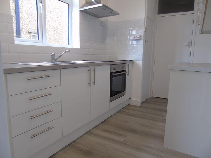 1 bed Apartment for rent in Oxford. From Chesterton Yeates - Cowley