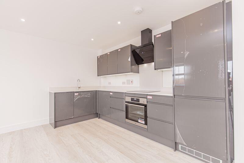 2 bed Apartment for rent in Wolvercote. From Chesterton Yeates - Cowley 2 bed Apartment for rent in Wolvercote. From Chesterton Yeates - Cowley