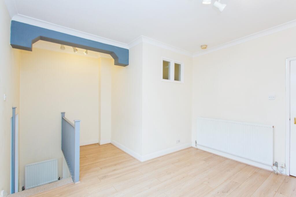 2 bed 1st Floor Flat for rent in Camden Town. From Christo & Co - London - London