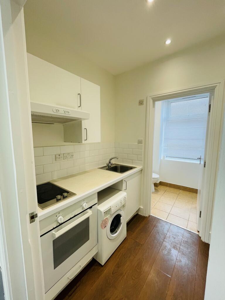 1 bed 1st Floor Flat for rent in Camden Town. From Christo & Co - London - London