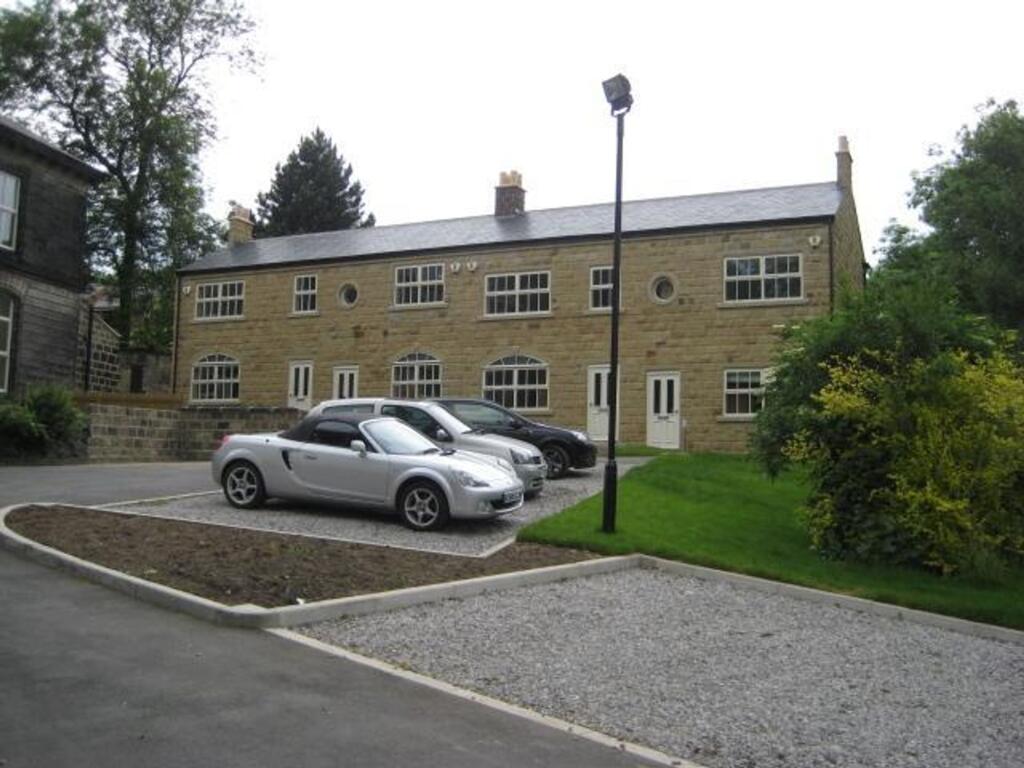 2 bed Cottage for rent in Leeds. From Cityred Properties - Leeds
