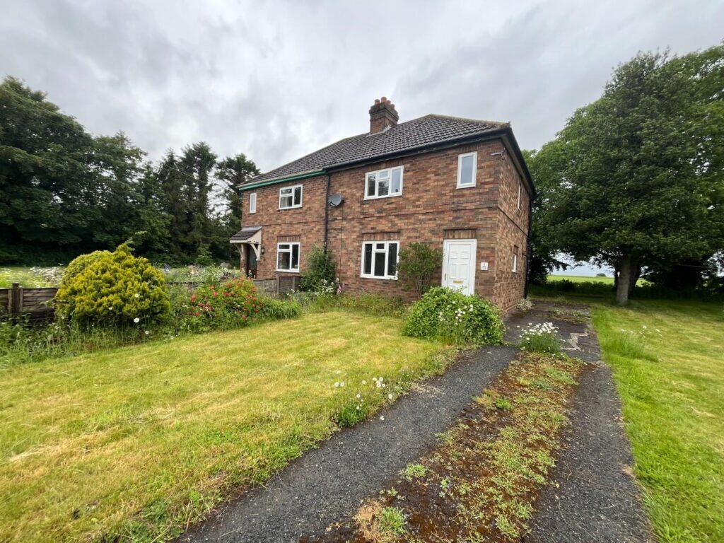 2 bed Semi Detached for rent in Telford. From Davies White & Perry - Newport