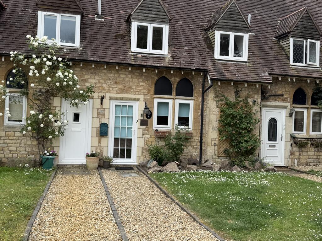 3 bed Cottage for rent in Shipston-on-Stour. From Dwellings of Warwickshire - Stratford Upon Avon