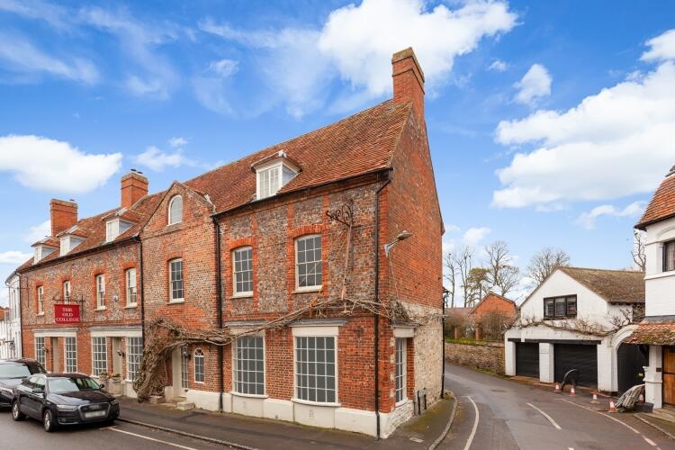 2 bed End of Terrace for rent in Dorchester. From Finders Keepers - Abingdon