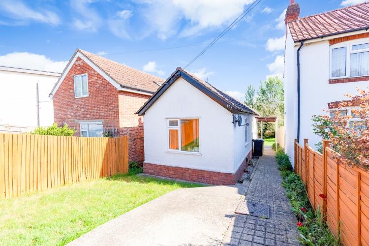 1 bed Detached for rent in Kennington. From Finders Keepers - Abingdon 1 bed Detached for rent in Kennington. From Finders Keepers - Abingdon