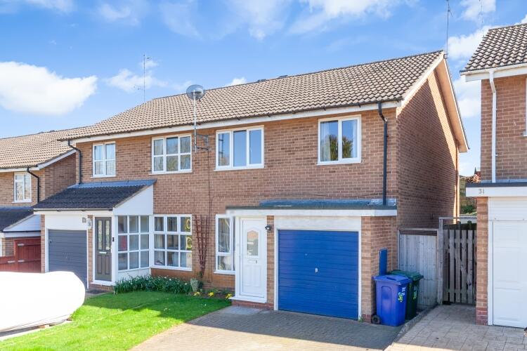 3 bed Semi Detached for rent in Banbury. From Finders Keepers - Banbury