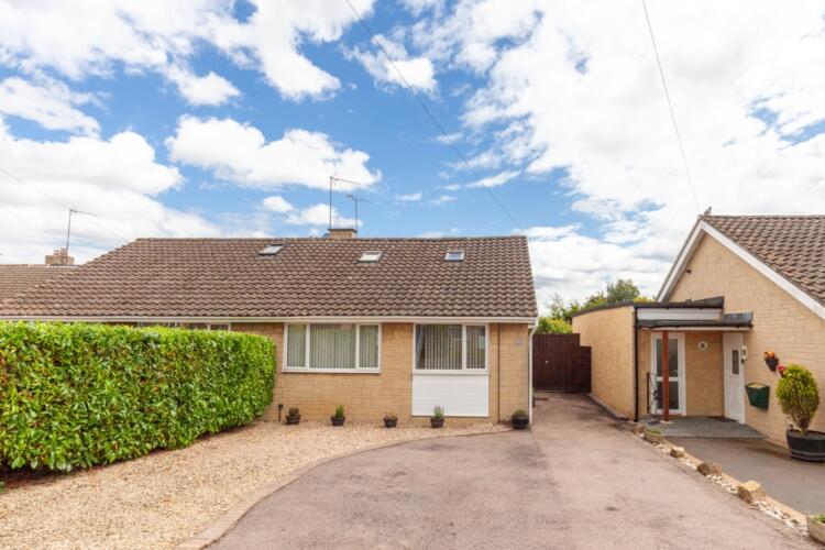 3 bed Detached bungalow for rent in Aynho. From Finders Keepers - Banbury