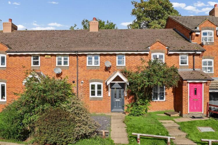 2 bed Mid Terraced House for rent in Brackley. From Finders Keepers - Banbury