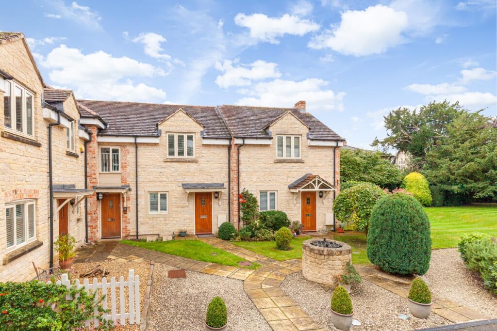 2 bed Mid Terraced House for rent in Bicester. From Finders Keepers - Bicester 2 bed Mid Terraced House for rent in Bicester. From Finders Keepers - Bicester