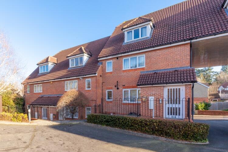 3 bed Penthouse for rent in Buckingham. From Finders Keepers - Bicester