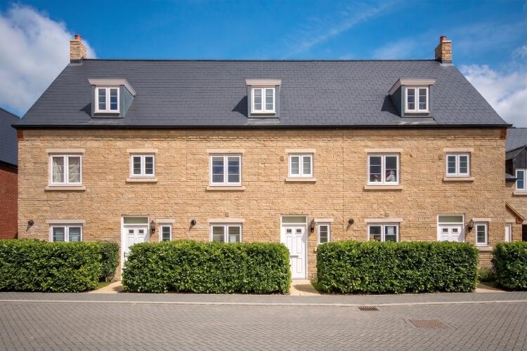 4 bed Mid Terraced House for rent in Bicester. From Finders Keepers - Bicester