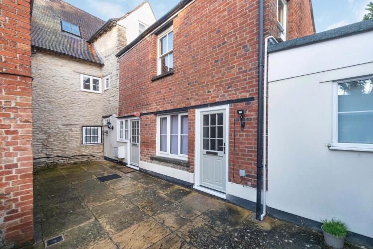 2 bed Apartment for rent in Bicester. From Finders Keepers - Bicester