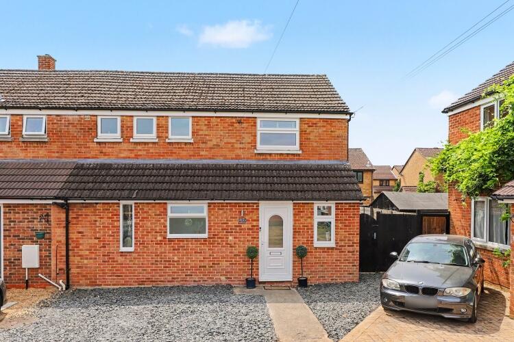 3 bed Semi Detached for rent in Bicester. From Finders Keepers - Bicester