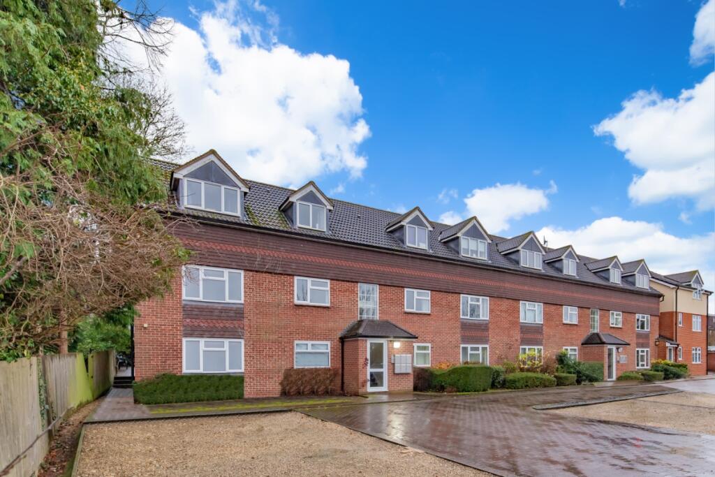 2 bed Apartment for rent in Chawley. From Finders Keepers - Central Oxford