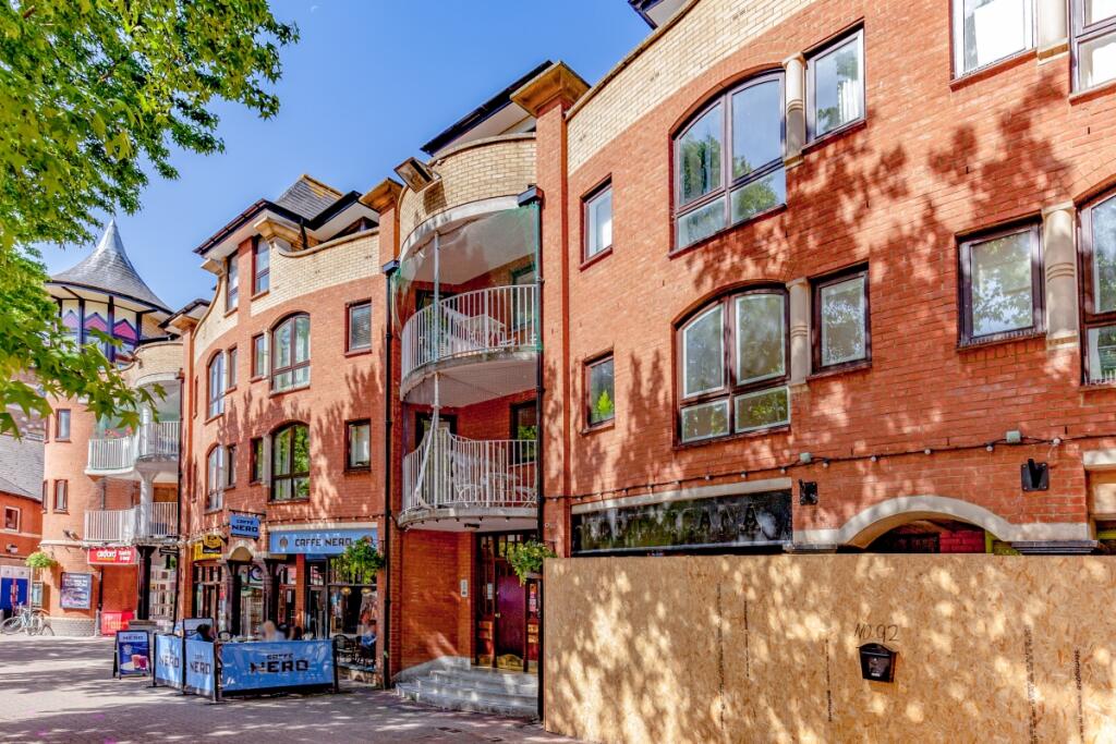 1 bed 1st Floor Flat for rent in Oxford. From Finders Keepers - Central Oxford