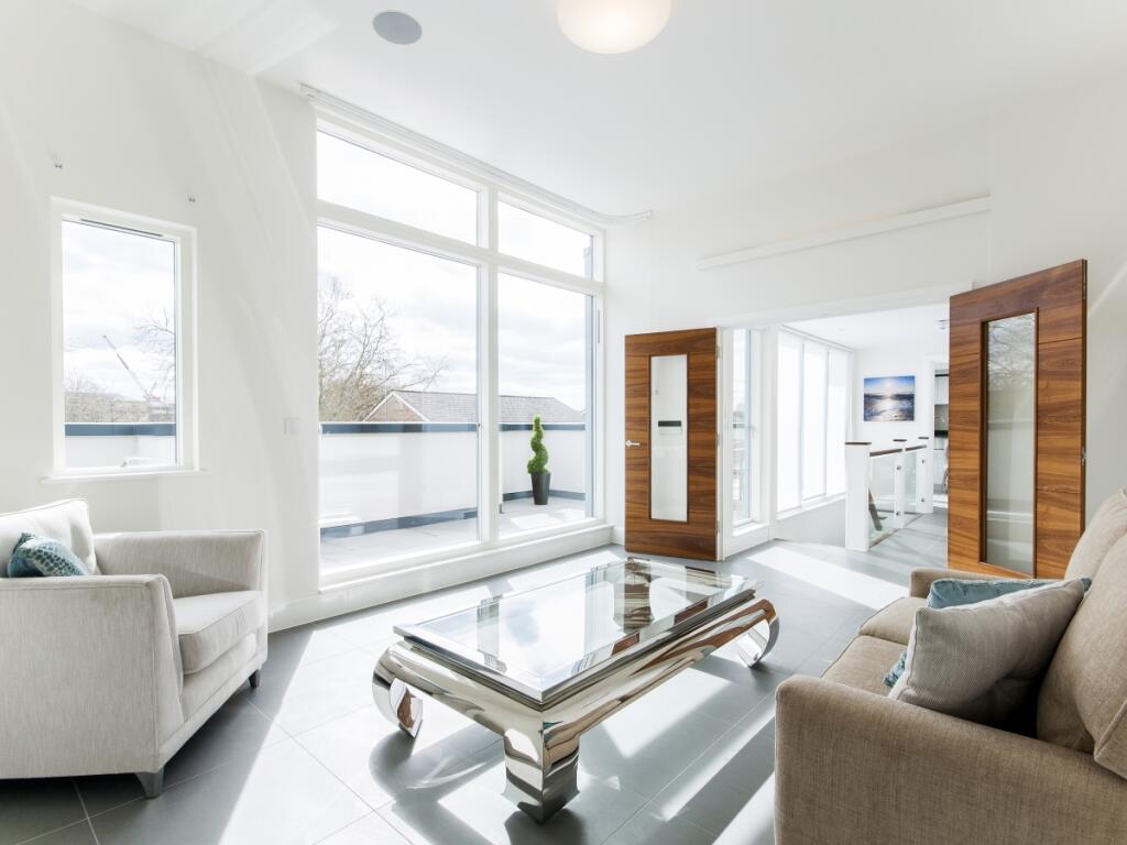 3 bed Penthouse for rent in Oxford. From Finders Keepers - North Oxford 3 bed Penthouse for rent in Oxford. From Finders Keepers - North Oxford