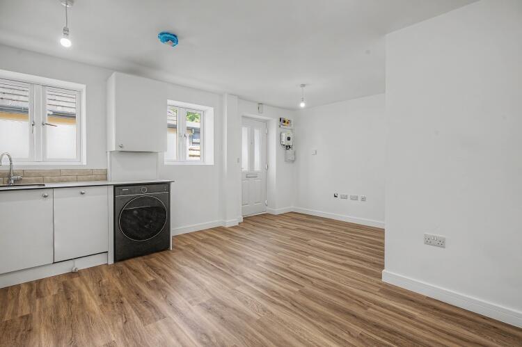 1 bed Apartment for rent in Kidlington. From Finders Keepers - North Oxford 1 bed Apartment for rent in Kidlington. From Finders Keepers - North Oxford