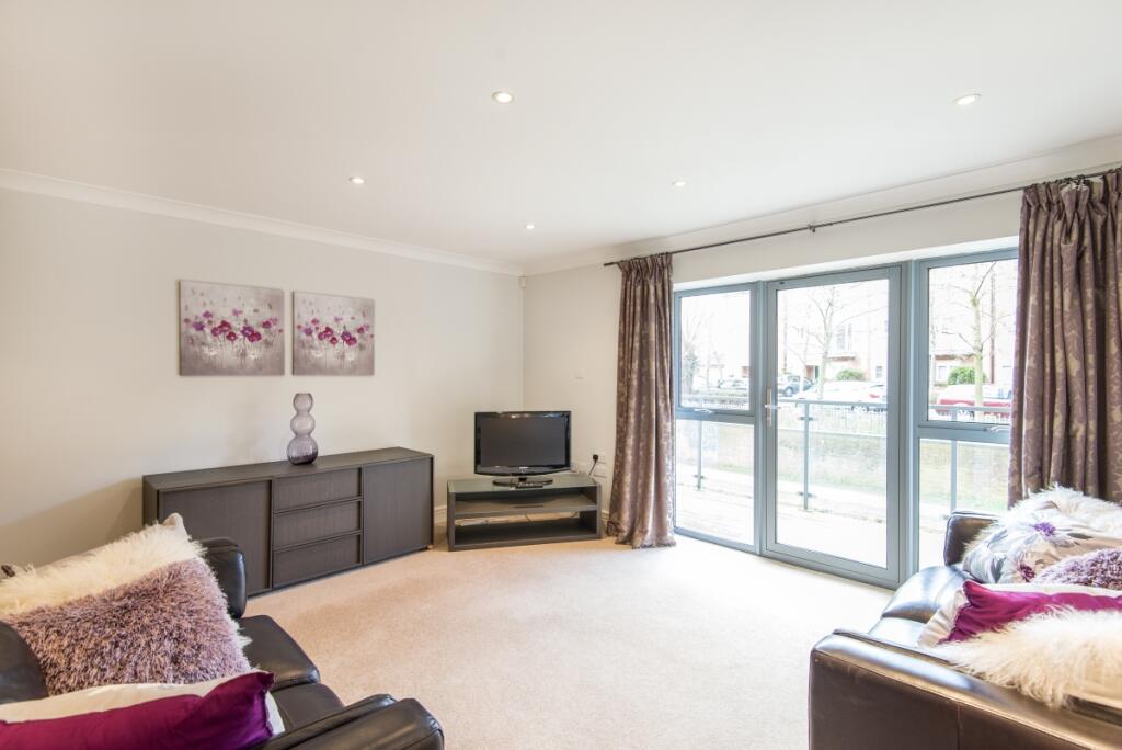 3 bed Apartment for rent in Wolvercote. From Finders Keepers - North Oxford 3 bed Apartment for rent in Wolvercote. From Finders Keepers - North Oxford