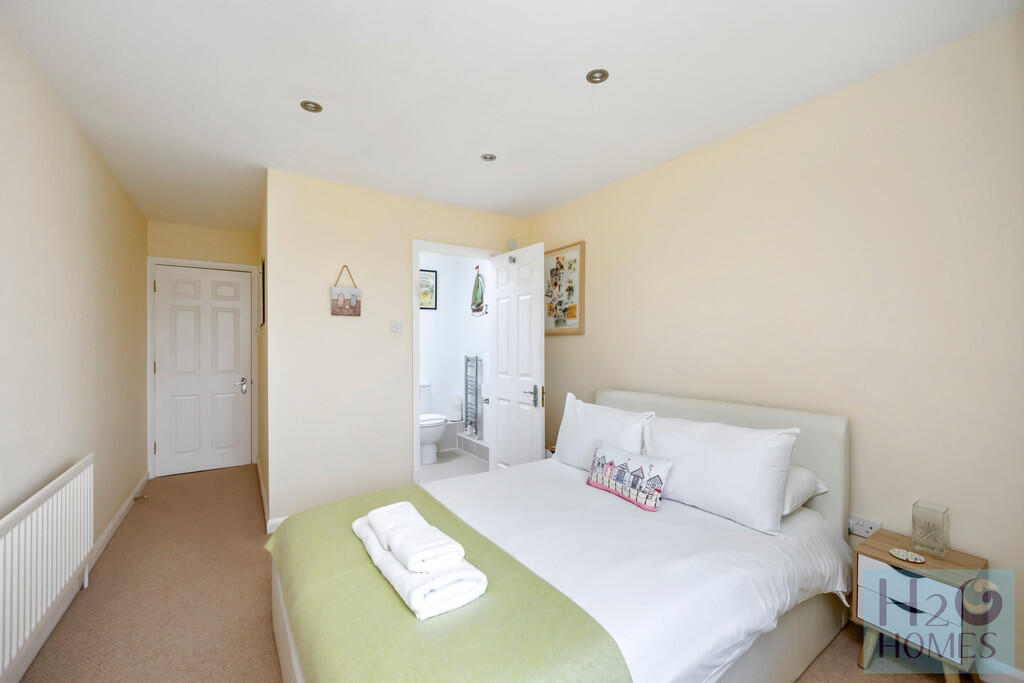 2 bed Apartment for rent in Ovingdean. From H2o Homes - Brighton