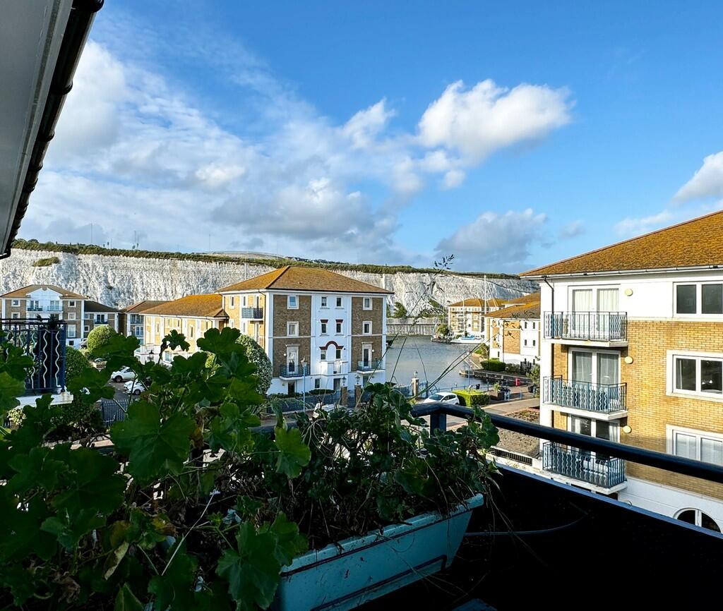 2 bed Apartment for rent in Ovingdean. From H2o Homes - Brighton