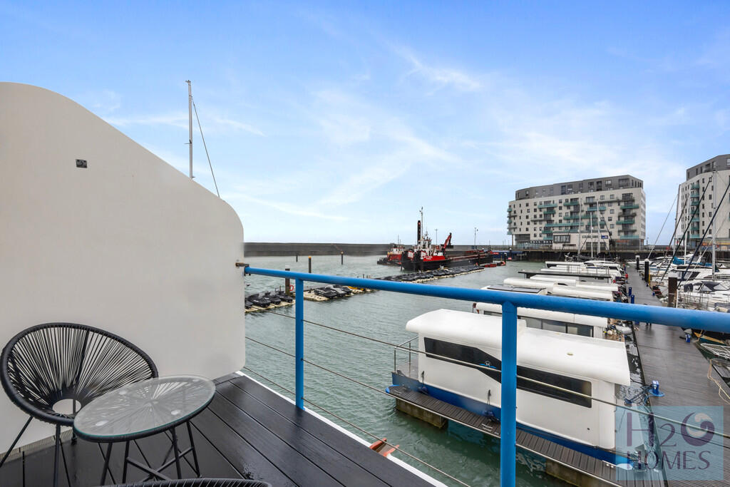 1 bed Apartment for rent in Ovingdean. From H2o Homes - Brighton