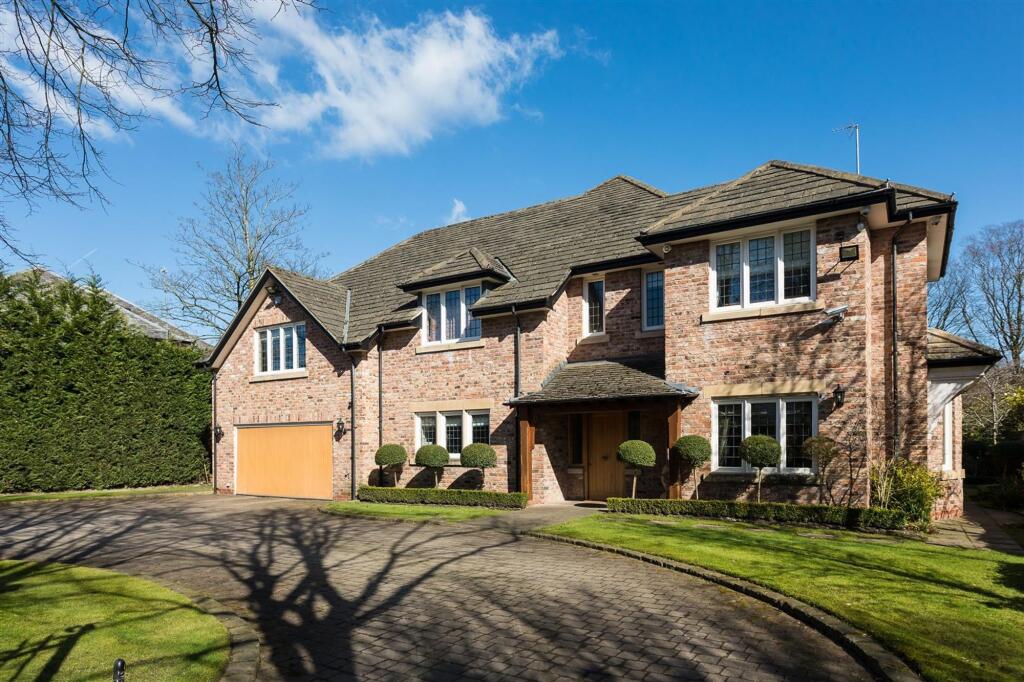 5 bed Detached for rent in Altrincham. From Hibbert Homes - Hale