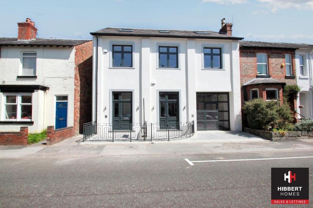 5 bed Town House for rent in Altrincham. From Hibbert Homes - Hale 5 bed Town House for rent in Altrincham. From Hibbert Homes - Hale