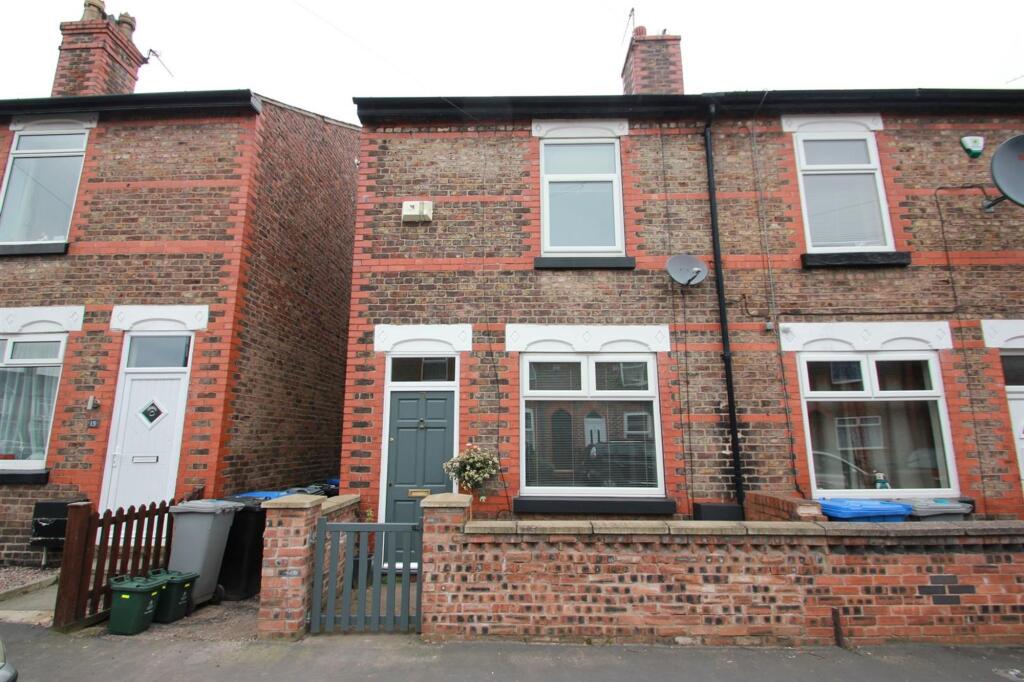 2 bed End of Terrace for rent in Altrincham. From Hibbert Homes - Hale