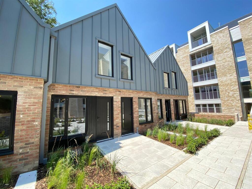 1 bed House (unspecified) for rent in Altrincham. From Hibbert Homes - Hale 1 bed House (unspecified) for rent in Altrincham. From Hibbert Homes - Hale
