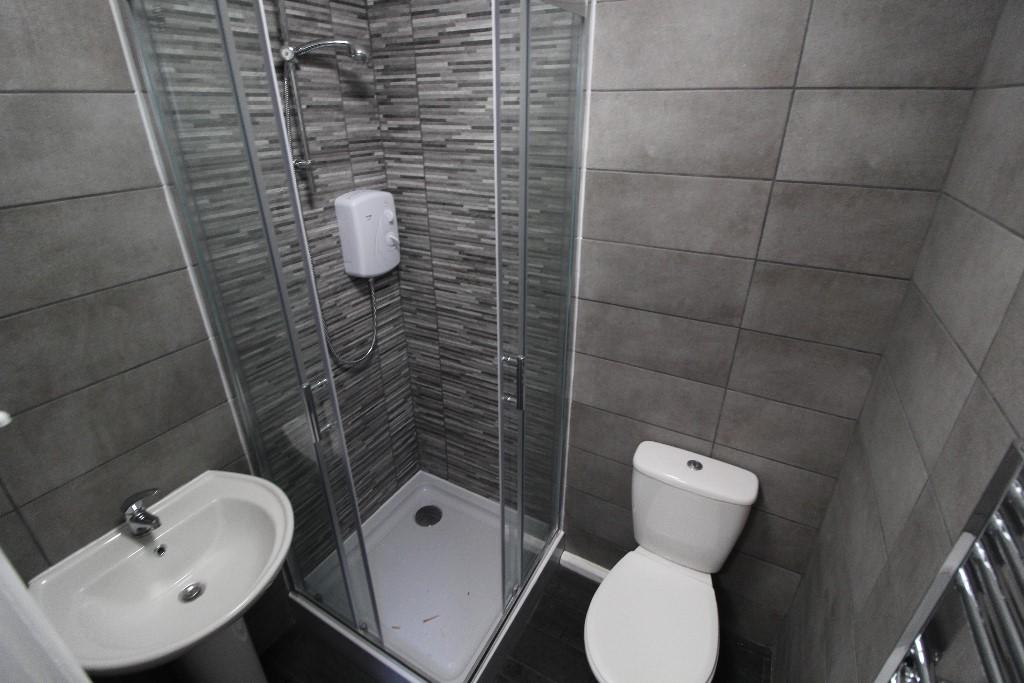 4 bed Mid Terraced House for rent in Mackworth. From Key Properties - Derby