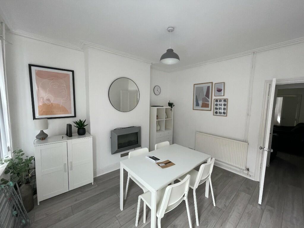 4 bed Mid Terraced House for rent in Mackworth. From Key Properties - Derby