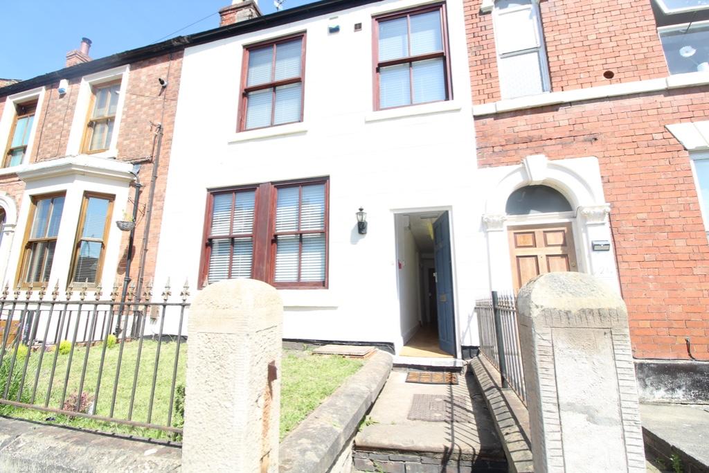 4 bed Mid Terraced House for rent in Derby. From Key Properties - Derby